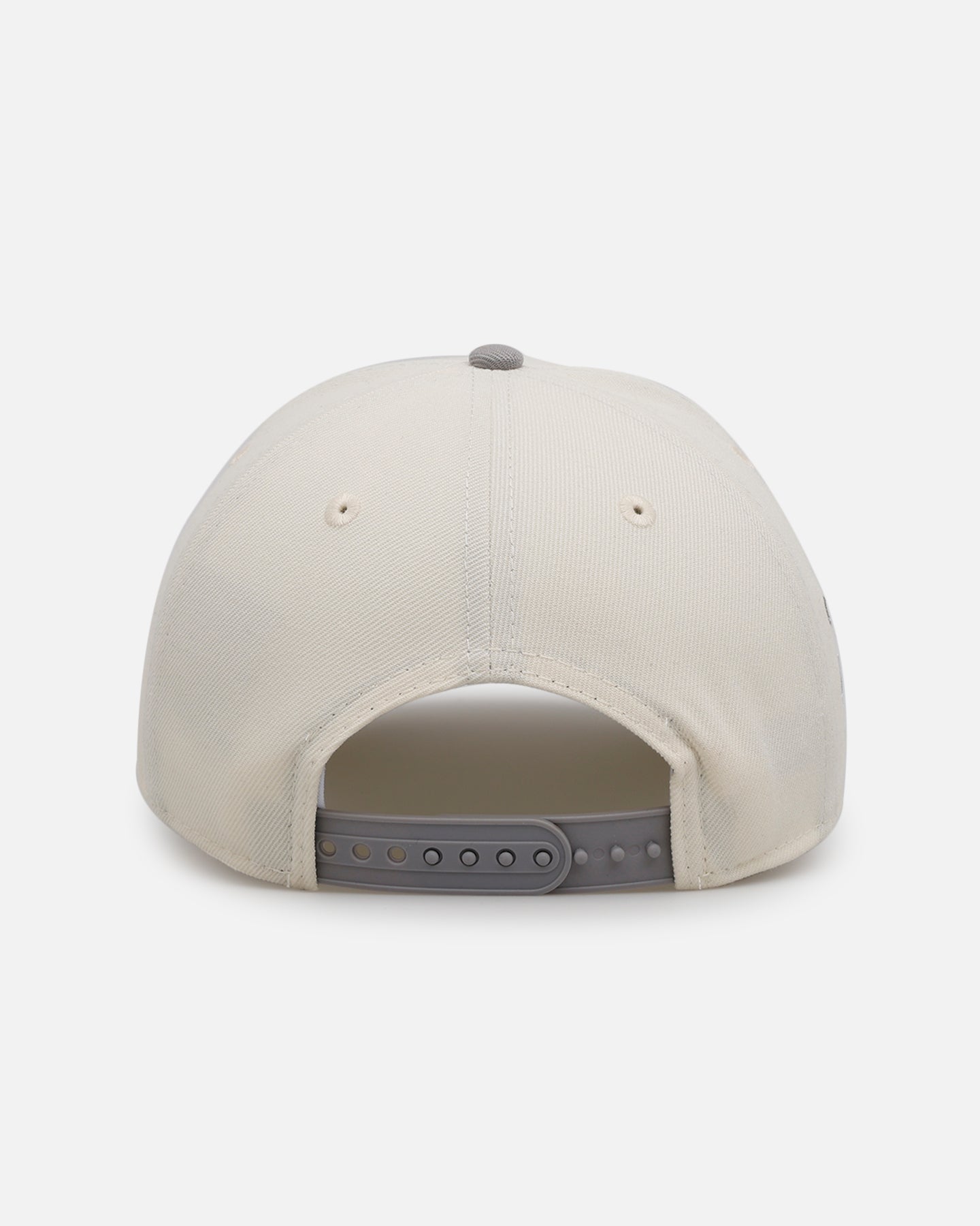 New Era New York Yankees 'Too Clean' 9FORTY A-Frame Snapback Chrome
