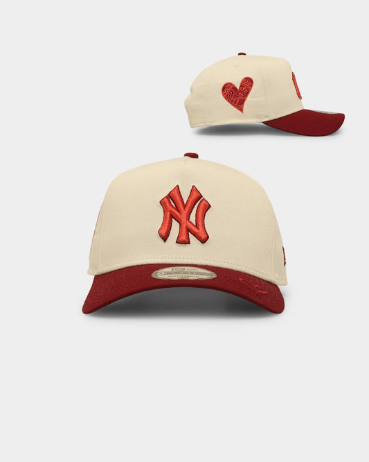 New Era New York Yankees 'Certified Lover 2.0' 9FORTY A-Frame Snapback Chrome White